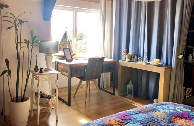 Sea and garden view room