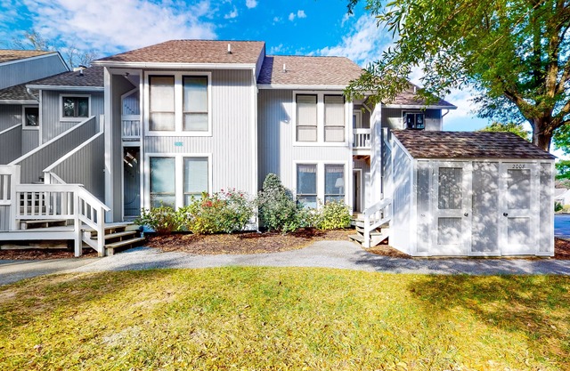 Sea Colony Tennis 1st-floor condo with tennis court, gym, & sauna