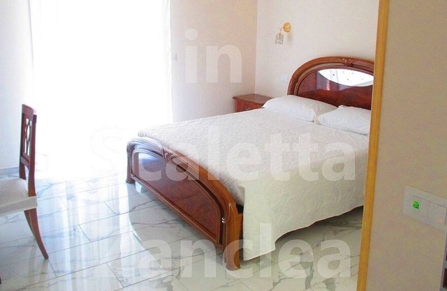 Sea & Sun in Scaletta Zanclea - Classic Room with Private Bathroom