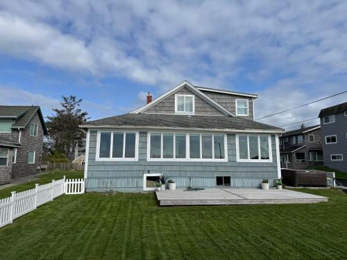 Seaside Beach Front House on the Promenade