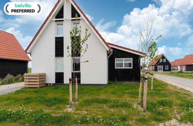 Seaside Comfort Near Scherpenisse