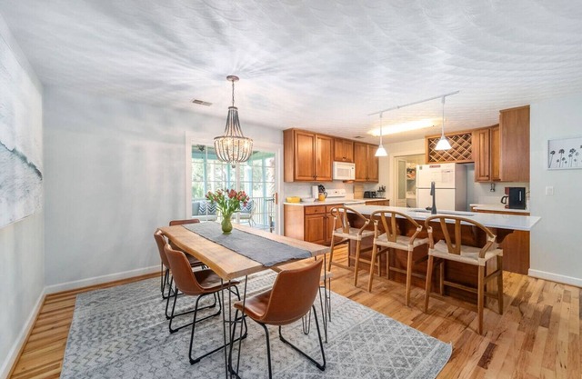 Seaside Getaway on Folly ~ 1 Block to the Beach!
