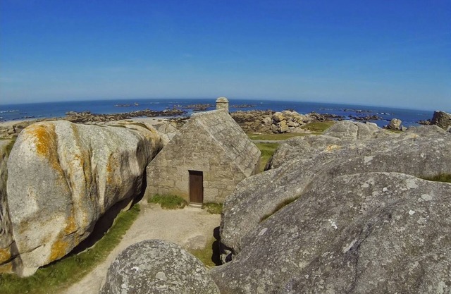 Seaside villa Ménéham GR34