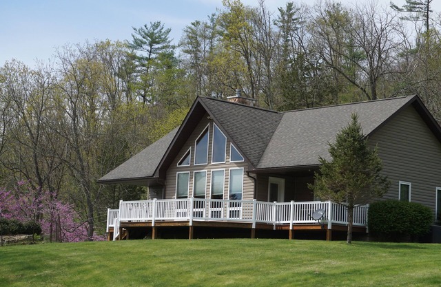 Secluded Mountain House near State College & Huntingdon, PA