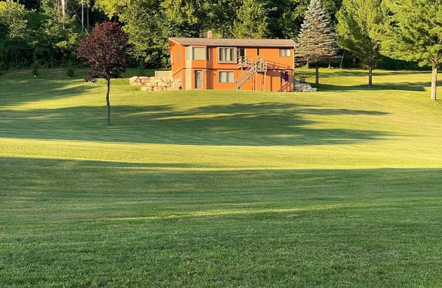 Secluded, Romantic, Family Friendly and Cozy, Last House in the Valley.