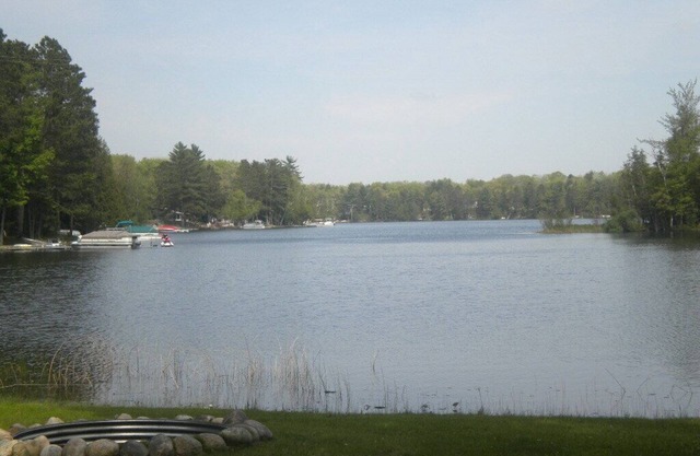 Secluded Tee Lakeside House, Lewiston Michigan