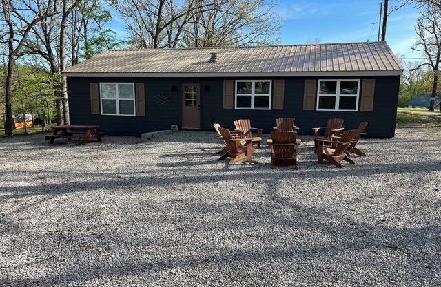 Secluded Waterfront Getaway - Huge Game Room, Fire Pit, 2.5 BR + 5 bed Bunk Room