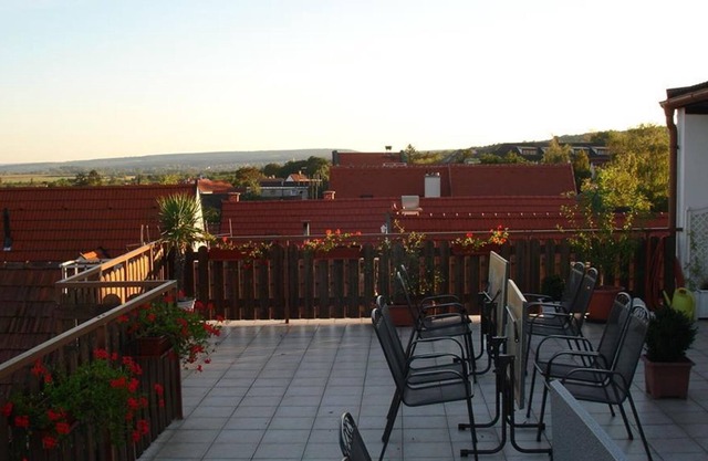 Seeblick Pension - Doppelzimmer mit Dusche/wc, mit Terrassen-seeblick