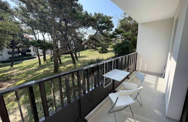 Seignosse Ocean, apartment with private parking, close to the beach and shops