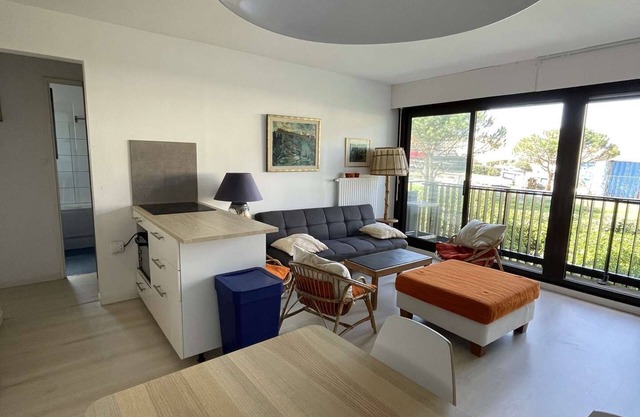 Seignosse Ocean, apartment close to the beach and shops, 5 people