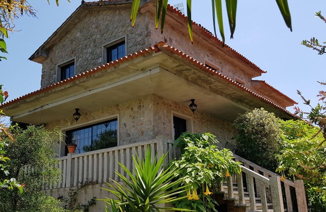 Self catering O Sotear de Puxafeita for 6 people