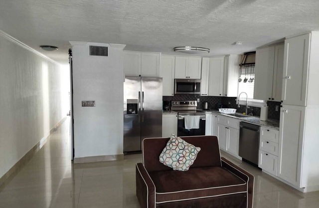 Sensational 2br/2bth Water View #1