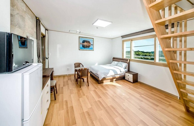 Seogwipo Gaetkeusi Pension