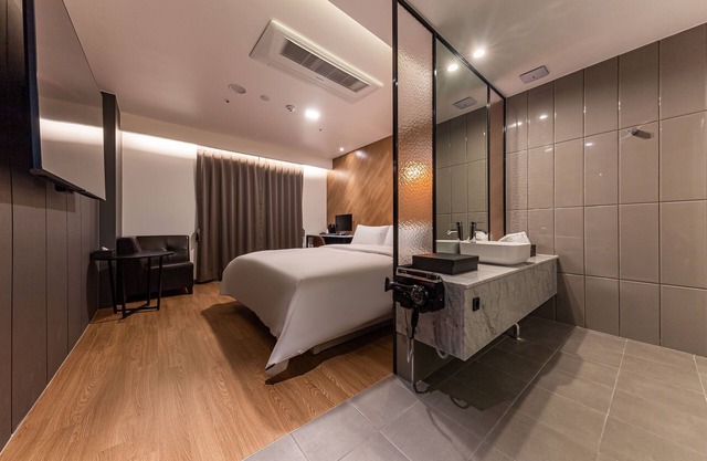 Seosan Browndot Hotel