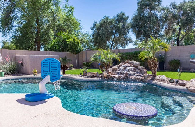 Serene Escape with Modern Comfort - Pool, Firepit