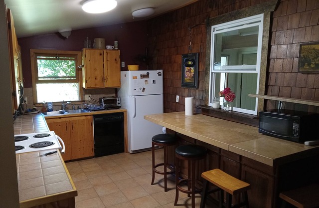 Serene up north leelanau paradise on M-22