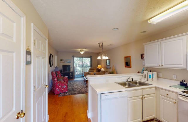 Serenity at Pawleys 2BR Picturesque Area Views