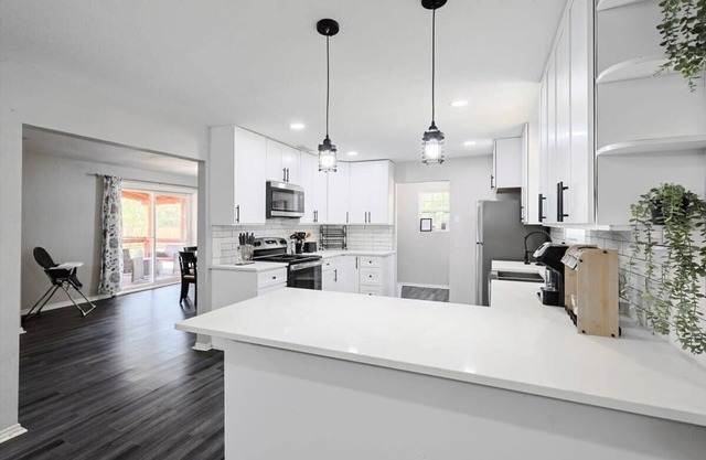 Serenity in the South - 3BD/2BA Peaceful Hideaway
