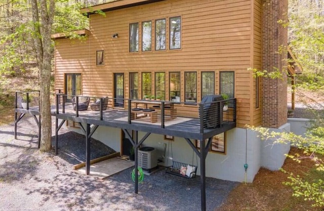 Serenity Peak w/Native Trout Stream/Secluded