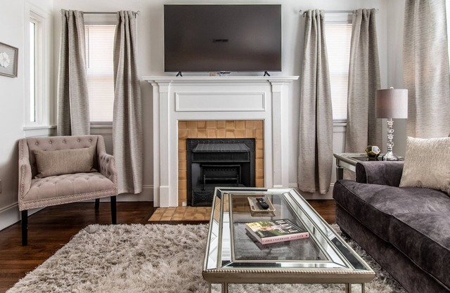 Serenity Suite- Whole Duplex- Ocean Dr