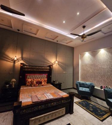 SH FARM & GUEST House