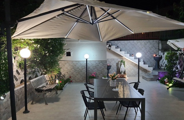 ☆ Shabby Chic Rooms with kitchen and private garden