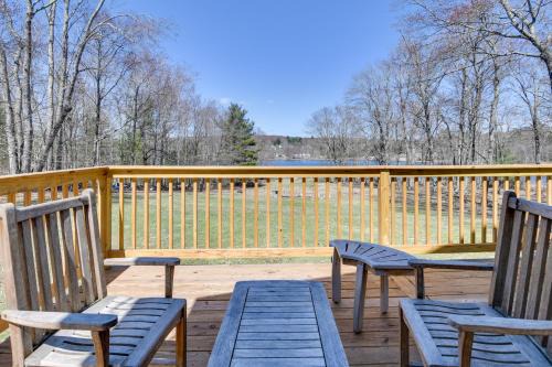 Shared Fire Pit and Kayaks Catskills Lake Retreat!