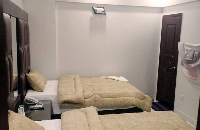 Shaygan Resedenica Karachi