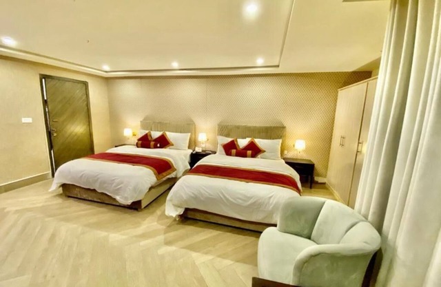 Shelton Hotel Mardan