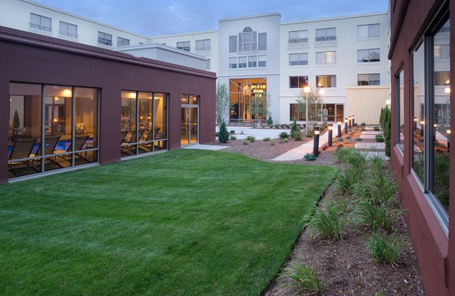 Sheraton Hartford South Hotel