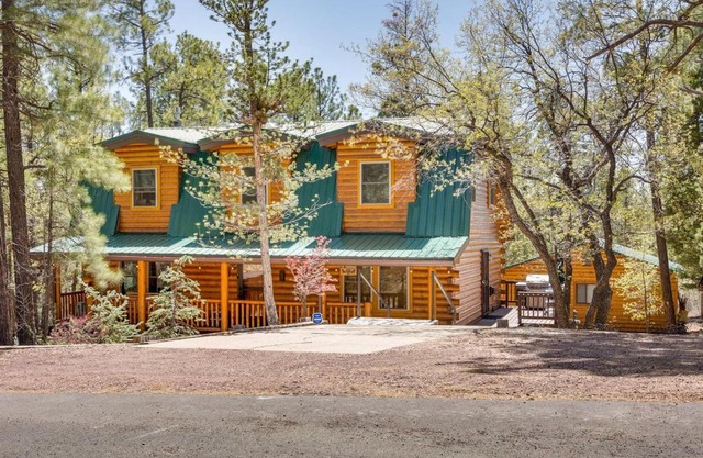 Sherwood Forest Log Cabin