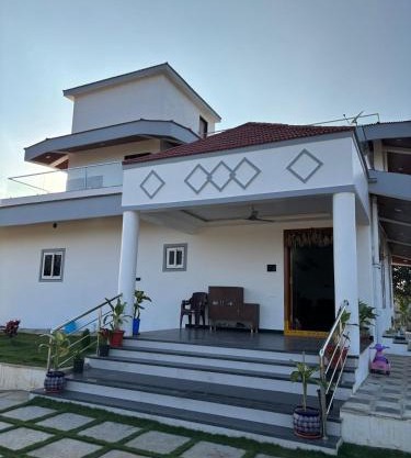 Shetty's farmhouse