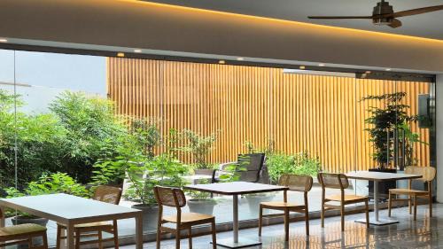 Shire Heritage hotel