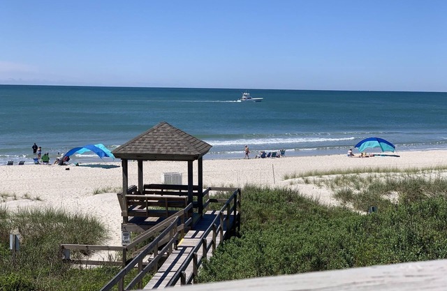 Shore Beats Work! Direct Oceanfront Atlantic Beach Paradise