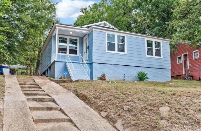 Shreveport Work, Play, Stay, Sleeps 7, With 2bedrooms, 2 Full Bathrooms