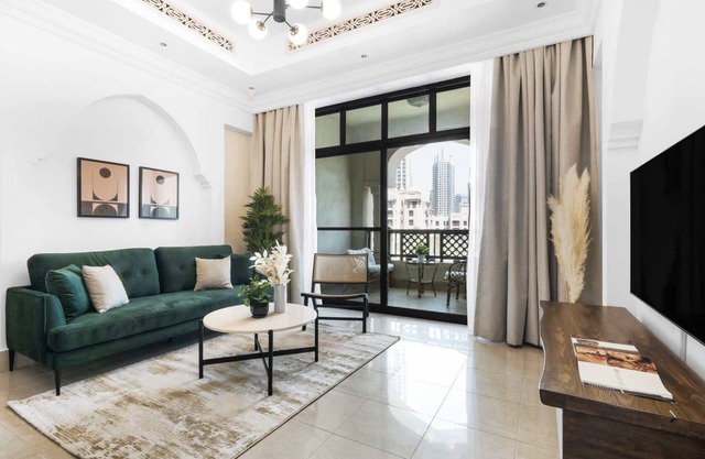 Silkhaus in Al Tajer | Souk al Bahar Direct Access