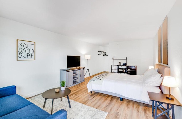 Silver Sands - Room 8