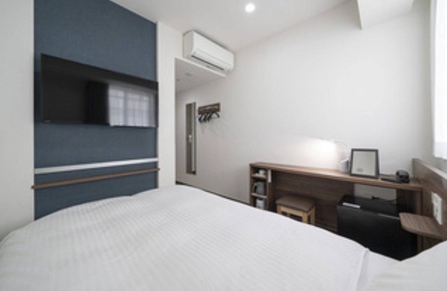 Single room nonsmoking for 2 people breakfast /Nagoya Aichi