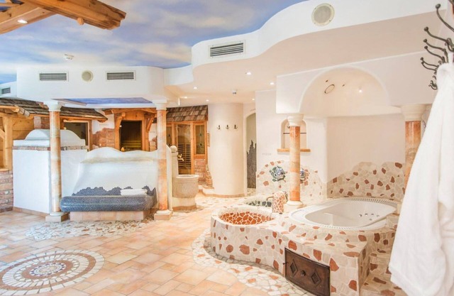 Single room with shower, WC - Kirchenwirt, Hotel Gasthof