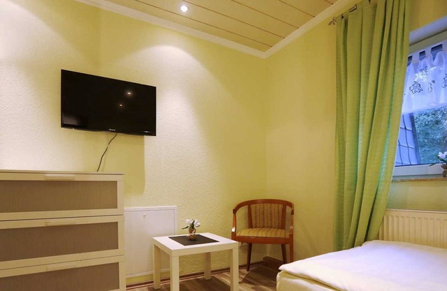 Single Standard 4 - Corners. Inn - Westerwald