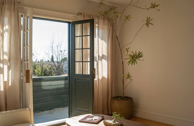 SITU Mirada - Brand New Los Feliz