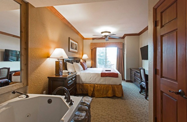 Ski-in/out convenience! One bedroom condo at Westgate Resorts Park City