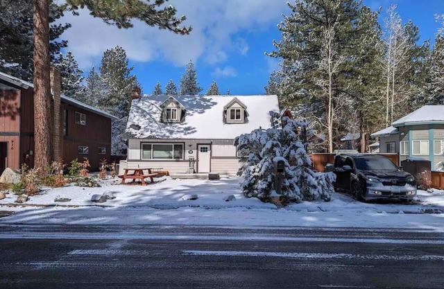 Ski Lease nDates & PricesnNov1 April 30 3700 month nNov14 April14 4000 month n