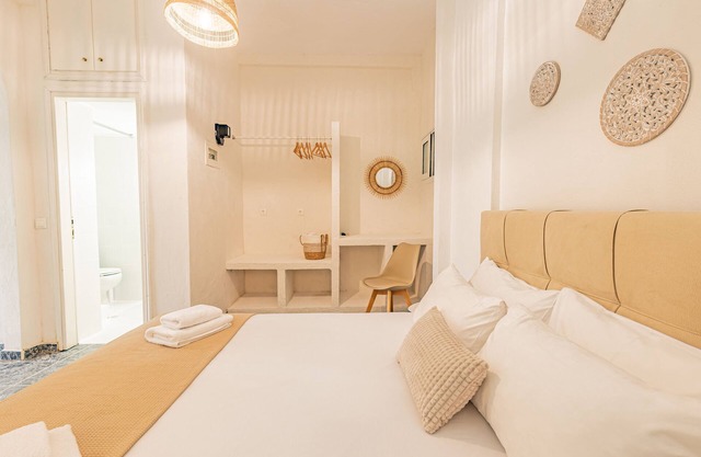 Skioni Apartments: Beachfront Apartment