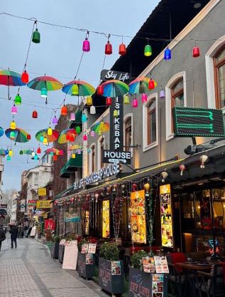 SkyLife OldCity Hotel