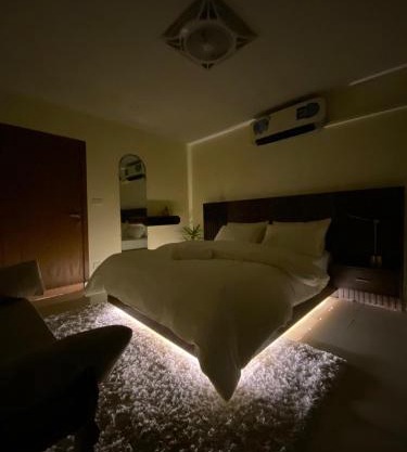 Skyluxe 2 Chic 1Bedroom w Rooftop Club N Pool Access