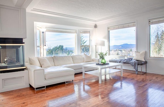 Sleep 50. Central. City view