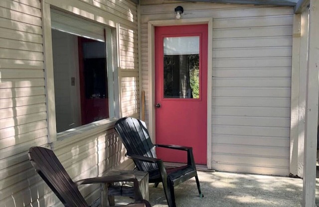 Sleeping Bear Riverside Cabins - Cabin #4