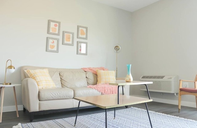 Sleepover: Tranquil 1BD/1BA - Downtown Des Moines
