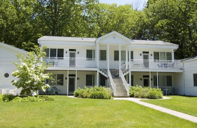 Sleepy Hollow Beach Resort introduces Patio 26